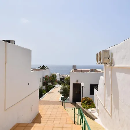 Colina Del Sol 1603 * Puerto del Carmen (Lanzarote)